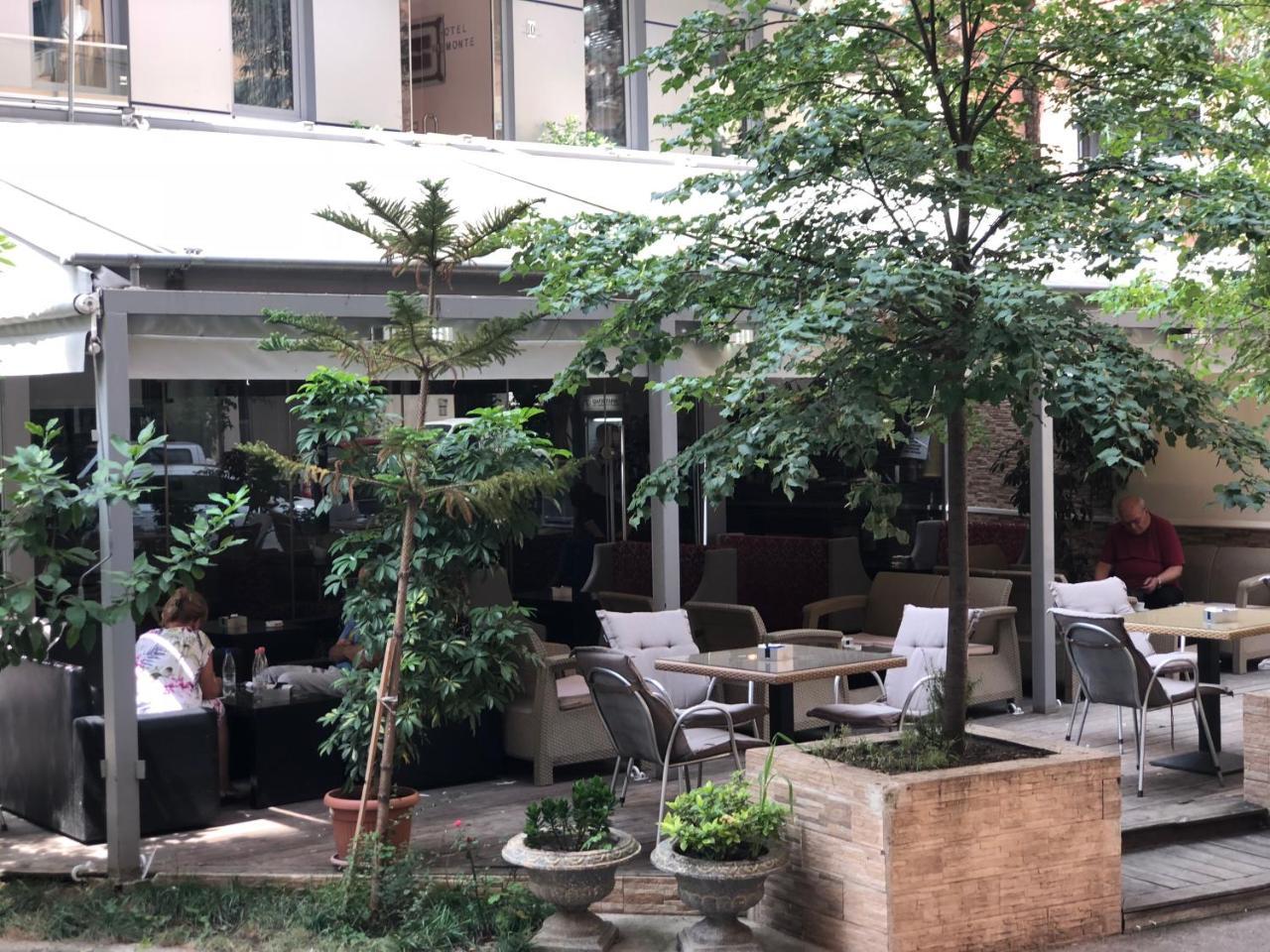 Hotel Piemonte Tirana Buitenkant foto